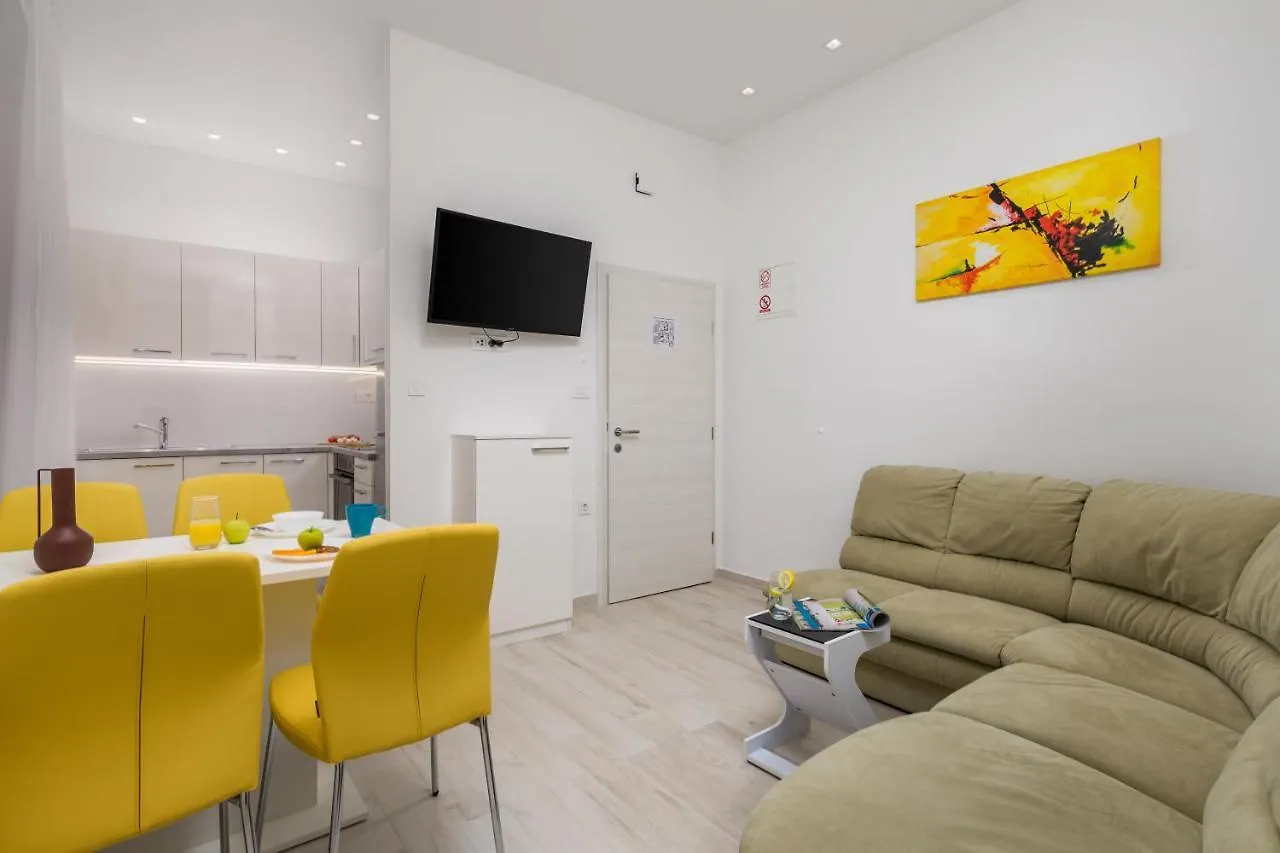Lux Apartments Rijeka Croatia